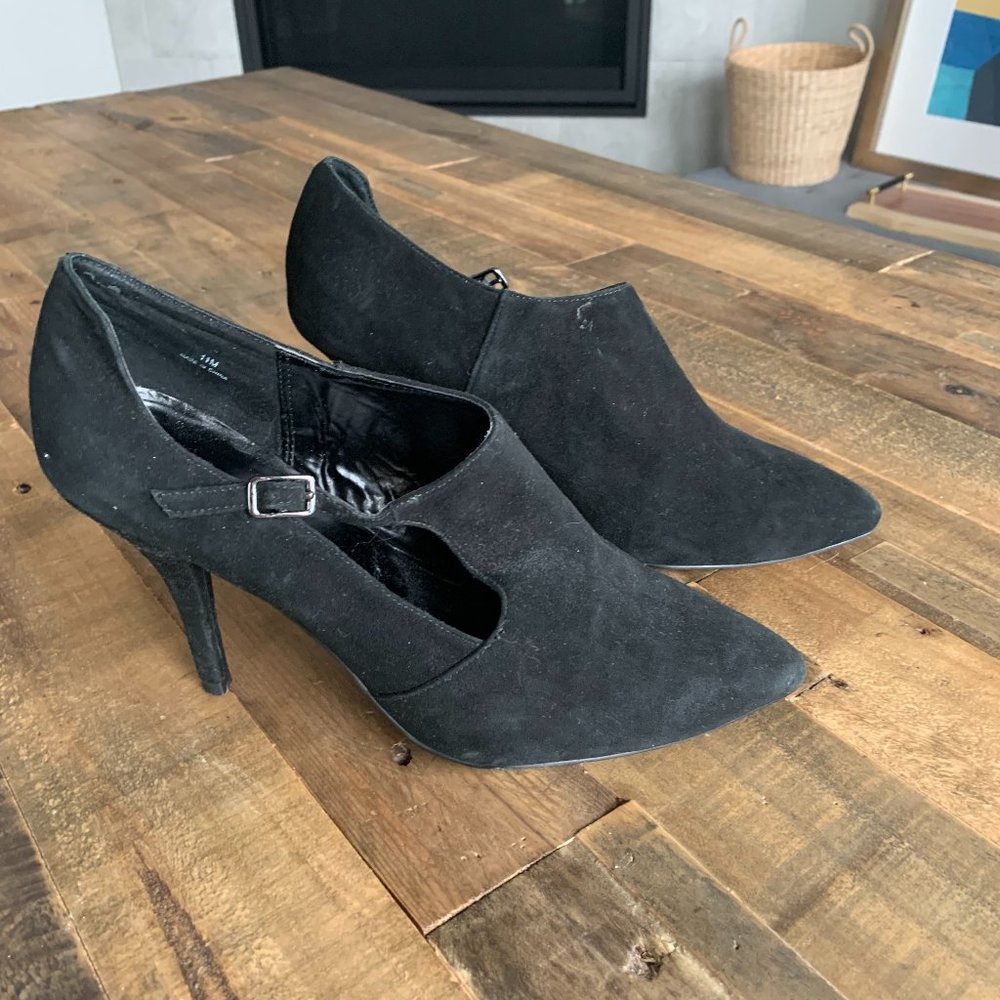 Audrey Brooke Black Suede Heeled Booties, 11